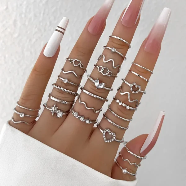 Fashion Wave Crystal Heart Ring Set for Women, Gold/Silver Party Jewelry